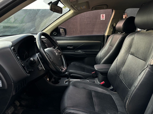Mitsubishi Outlander 2.4 Limited L4/ At