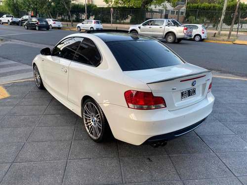 Imagen 2 de 9 de Bmw Serie 1 2010 2.5 135i Coupe Sportive 306cv