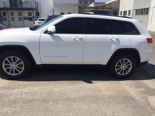 Jeep Gracherokee 3.6 Laredo Aut. 5p