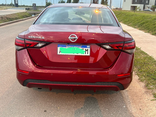 Nissan Sentra 2.0 Advance Cvt