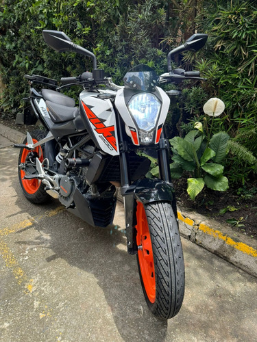 Ktm Duke 200