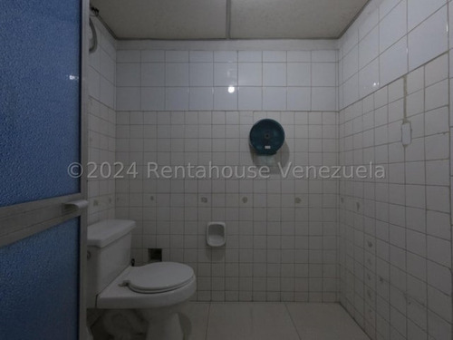 Milagros Inmuebles Edificio Venta Barquisimeto Lara Zona Centro Economica Residencial Economico Comercial Código Inmobiliaria Rent-a-house 25-3591