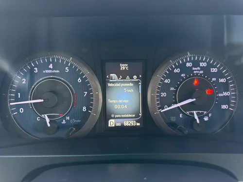 Toyota Sienna 3.5 Le At