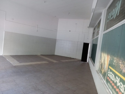 Imagen 4 de 14 de Local En Venta En Ramos Mejia Norte