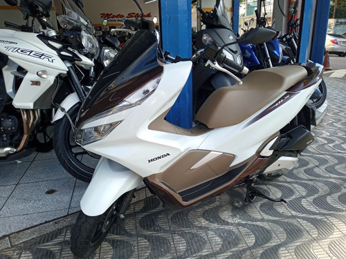 Imagem 4 de 6 de Honda Pcx 150 Dlx 2020 Moto Slink