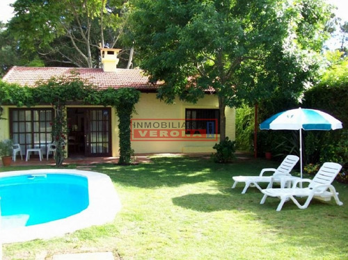 Imagen 24 de 29 de Casa En Mansa, A 5 Cuadras Del Mar*