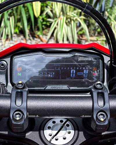 Ducati Hypermotard Mono 698 2024