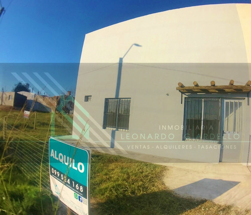 Local Comercial + Apartamento De 1 Dormitorio