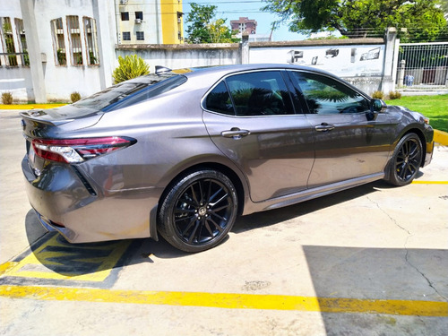 Imagen 4 de 17 de Toyota Camry Hibrido