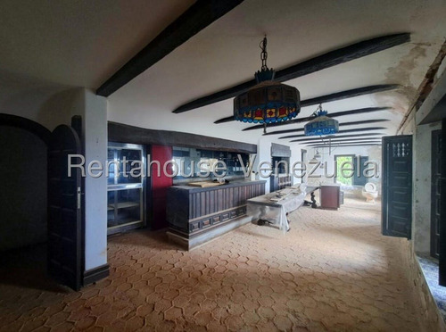 Casa En Venta La Lagunita Country Club Mls #25-17748 Bm