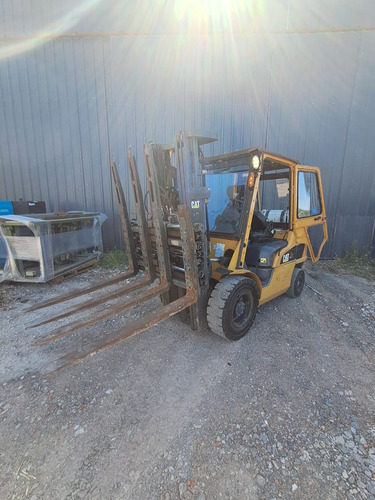 Autoelevador Cat Gp35 3500kg Cabinado P/doble Pallet Año2015
