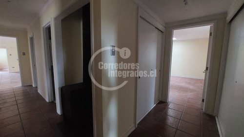 Excelente Casa En Venta De 5 Dormitorios En Santo Domingo