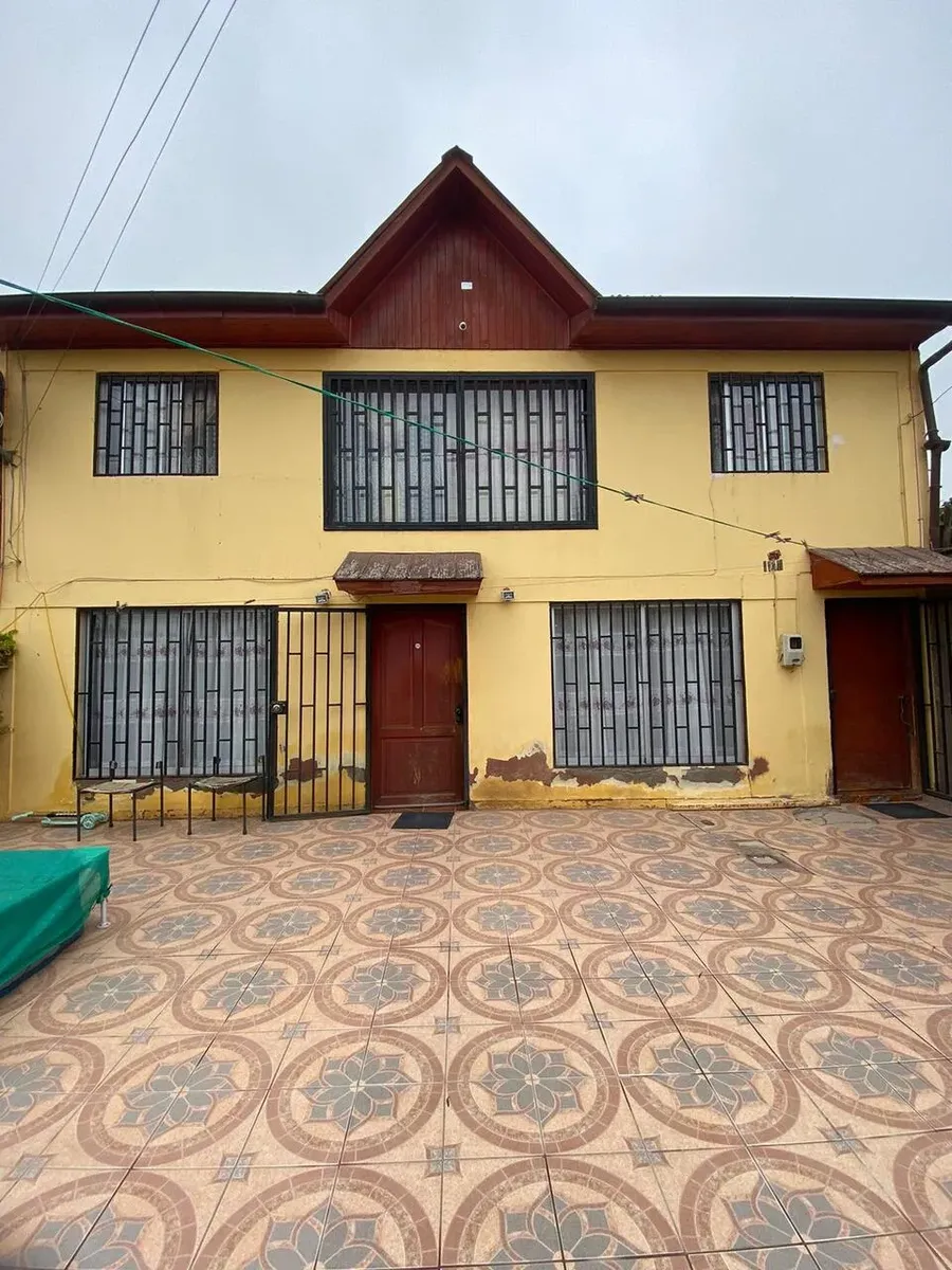 Imagen 3 de 21 de Bajo De Precio Ahora 160 Mm Gran Casa Con 5 D, 3b Y Gr Patio