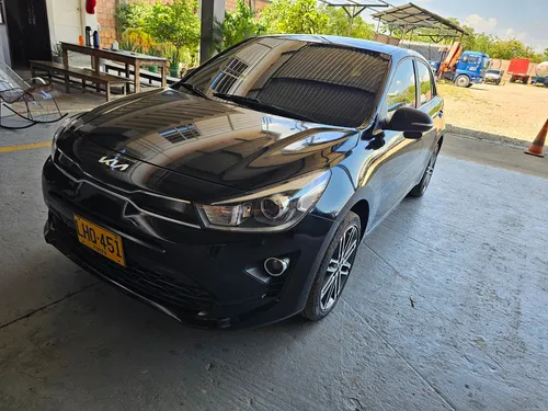 Kia Rio 1.4 Zenith Hb 5 p