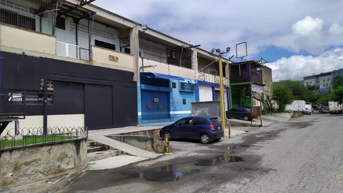Imagen 3 de 8 de Invalmhouse Inmobiliaria. Galpón Industrial Cloris Guarenas