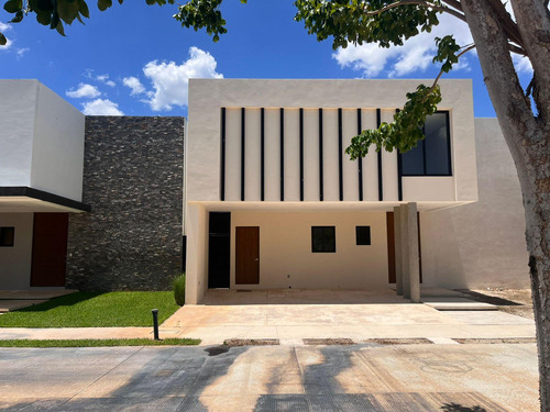 Casa En Renta En Cholul En Mérida,yucatán