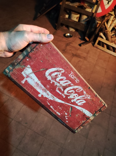 Cajón Coca Colacajón Coca Colacajón Coca Cola