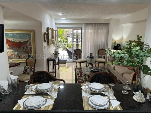 Carla Gonzalez Apartamento En Alquiler En La Urbanizacion Altamira Mls #25-3877 Sc