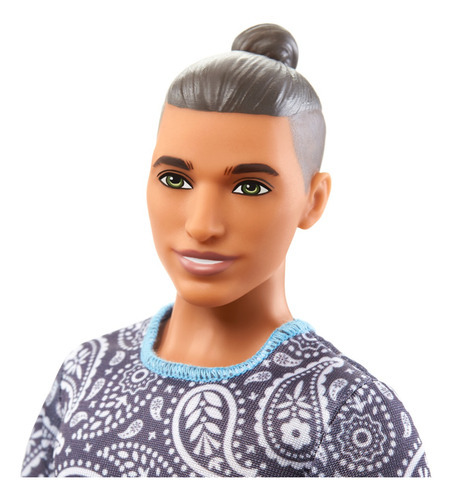 Barbie Fashion & Beauty Muñeco Ken Playera Estampada