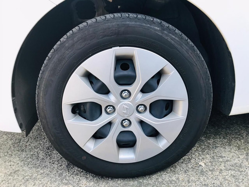 Imagen 2 de 15 de Hyundai Grand I10 2020 1.2 Gl Mid Sedan At