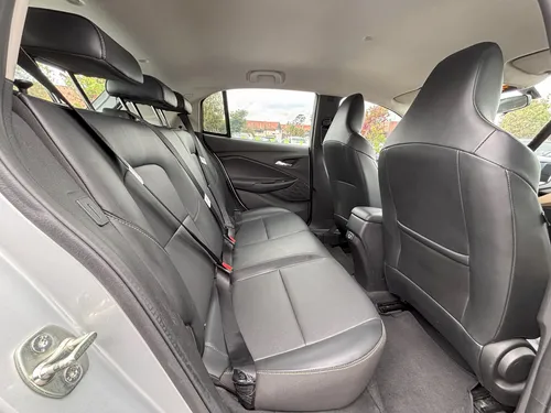 Chevrolet Onix 1.0 PREMIER 5P