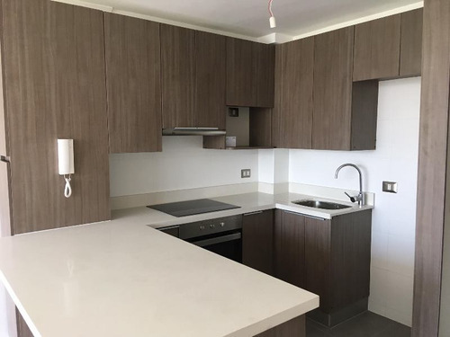 Moderno Con Dos Dormitorios En Suite