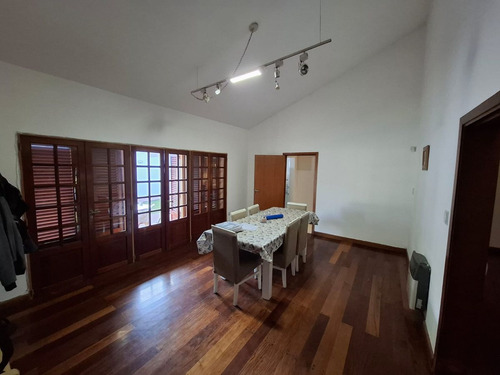 Granj De Funes Gran Prop Mas 2 Deptos Lote 1866 M2