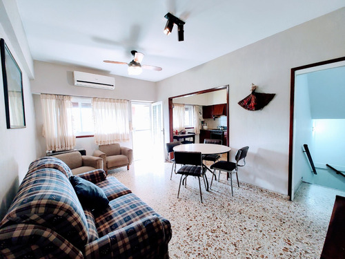 Casa Con Parque, Local Y Cochera En Quilmes