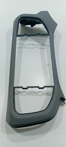 Moldura Central Multimídia Onix 2017 Original 52096475 (Usado)