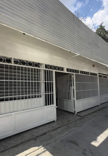 Local Comercial En Venta En Av Bolívar Norte Er