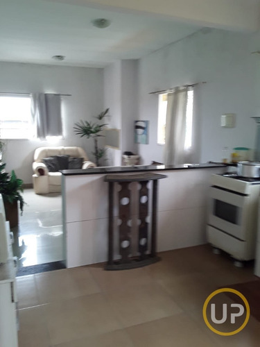 Imagem 2 de 14 de Casa Para Venda, 3 Dormitório(s), 180.0m² - 4061