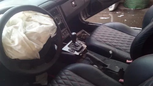 Imagem 11 de 18 de Sucata Mercedes Slk 230