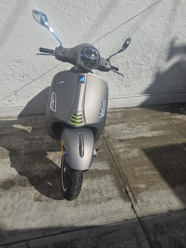 Vespa Gts 300 Super Tech