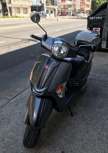 Moto Scooter Kymco Like 200i Color Gris Oportunidad!!