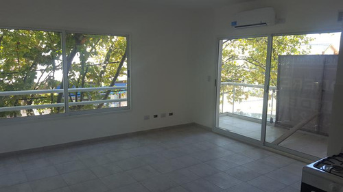 Venta De Departamento 2 Ambientes A Estrenar A Pasos De La Estación De José Mármol.