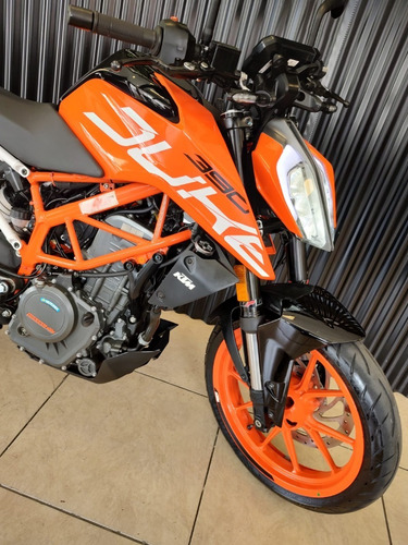 Imagen 5 de 18 de Ktm Duke 390 ( No Kawasaki Z400 Yamaha Mt03) Tomo Permuta