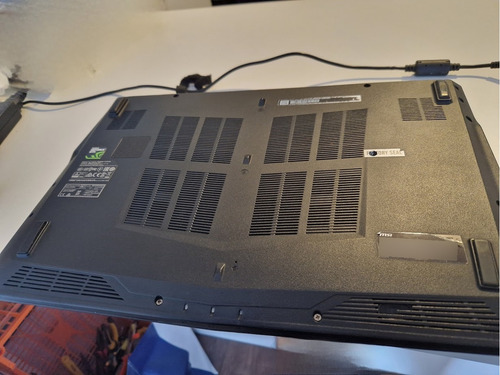 Laptop Gaming Msi Gv62 8rd Nvidiageforce Gtx 1050ti 16gb Ram (Usado)
