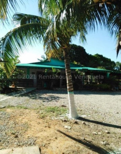 Imagen 1 de 30 de Casa Granja Con Amplio Terreno En Venta Sector El Mayal Cabudare, Info. 0424-5325471, Codigo 22-3496 Mf