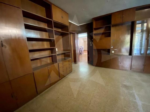 Imagen 3 de 13 de ::: Eib Vende Casa De Estilo A Reformar :::