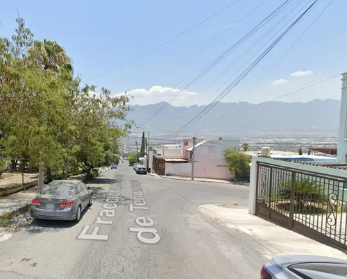 ¡¡¡ Bonita Casa , A Un Súper Precio !!!