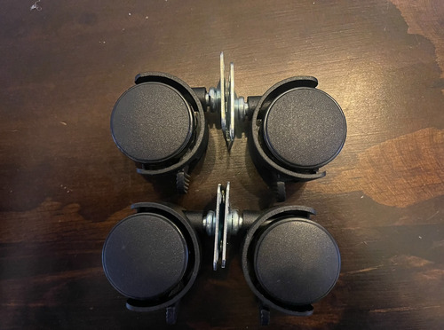 Imagen 2 de 5 de Set 4 Ruedas Con Base Giratoria Y Freno Para Muebles 50mm