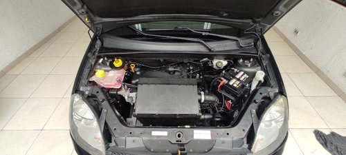 Imagem 8 de 8 de Ford Fiesta 2007 1.0 Flex 5p