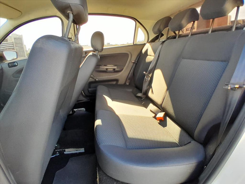 Volkswagen Gol 1.0 12V MPI TOTALFLEX 4P MANUAL