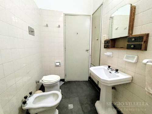 Imagen 7 de 13 de Casa De Dos Dormitorios En Venta En Rosario