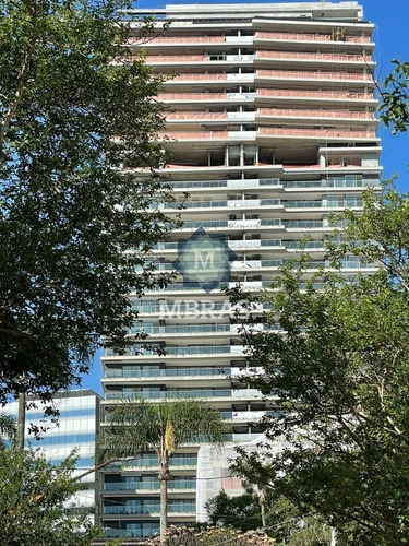 Imagem 4 de 14 de Apartamento Com Vista Aberta Em Edifício Assinado Por Aflalo Gasper - Vista Espetacular - Andar Alto - Mb11487
