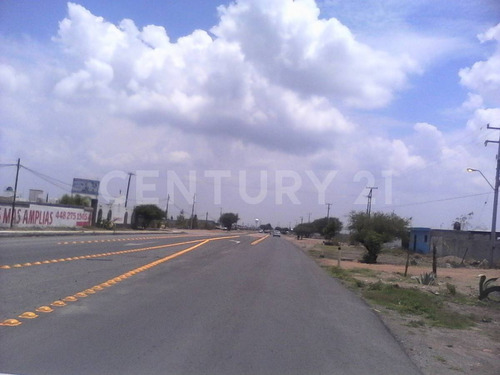 Terreno En Venta En La Lira, Pedro Escobedo, Querétaro.