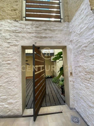 Imagen 21 de 22 de Oportunidad Inversion O Vivienda!! Triplex Ciudad Vieja - 3 Dormitorios
