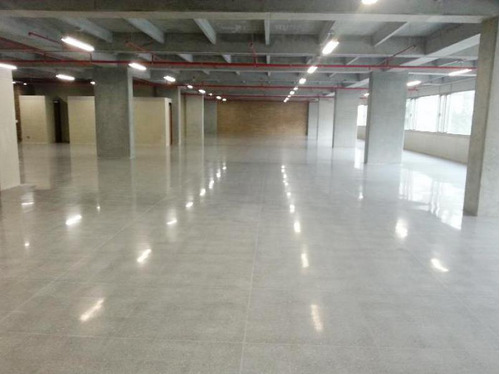 Oficina En Arriendo En Medellín