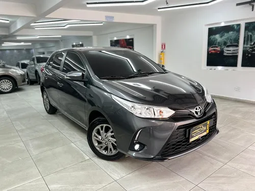 Toyota Yaris At 2023