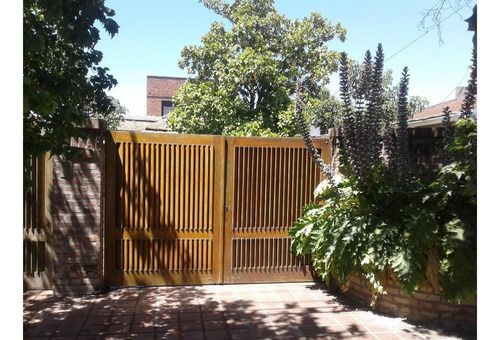 Imagen 6 de 14 de Excelente Casa!! Calle 34 E/ 49 Y 51, De 4 Dormitorios.